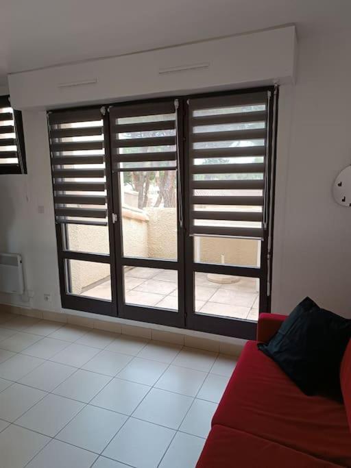 Studio Renove Dans Residence De Vacances Avec Grande Piscine Chauffee, Parking Et Terrasse Agde Eksteriør bilde
