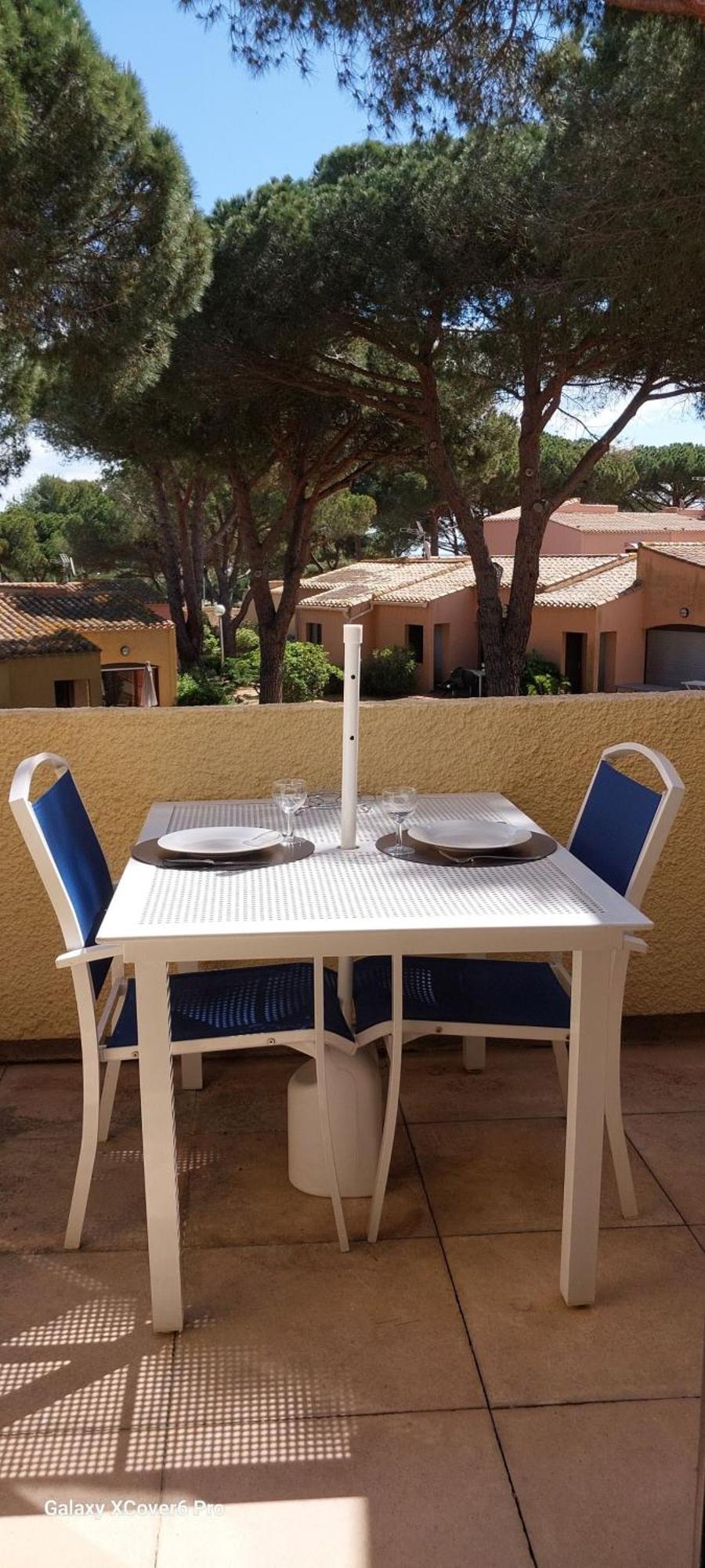 Studio Renove Dans Residence De Vacances Avec Grande Piscine Chauffee, Parking Et Terrasse Agde Eksteriør bilde
